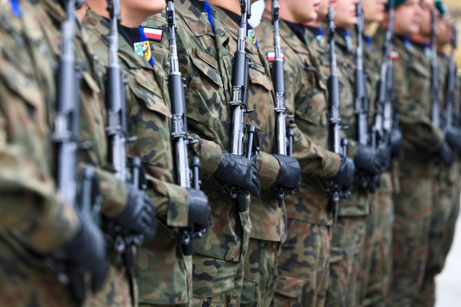 Ulga podatkowa za zatrudnienie żołnierza WOT lub rezerwy. Można odliczyć choćby 24 tys. zł