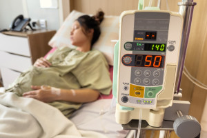 Siedem porodów na miesiąc. Kolejne dwa szpitale w Wielkopolsce zamkną porodówki