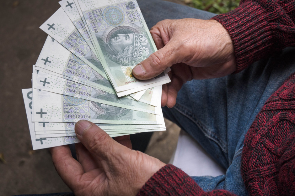 Przeliczą emeryturę na nowo. Wiemy, kto skorzysta LISTA