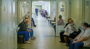 NFZ na kroplówce z budżetu. 26 mld zł dotacji nie zamyka luki