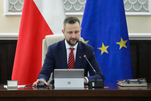 Koniec bezpłatnej opieki medycznej i innych przywilejów. Dziś decyzja rządu