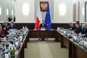 Koniec darmowego leczenia i specjalnych przywilejów. Dziś rząd przyjął zmiany