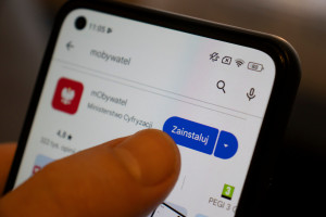 Koniec z chodzeniem do urzędu. Aplikacja mObywatel z nową funkcją