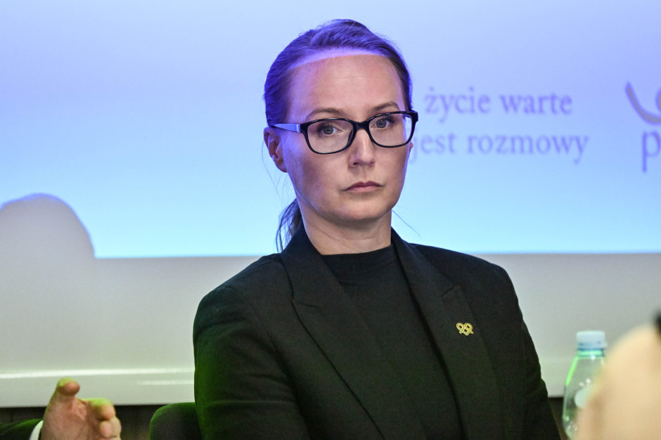 Dr Halszka Witkowska: pytanie wprost o myśli samobójcze nie prowokuje, a może uratować życie