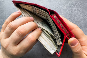 4500 zł miesięcznie. Świadczenie dla pracowników, którego głównym kryterium jest wiek