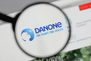 Globalny alert. Najwięksi producenci mleka wycofują produkty