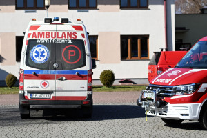 Straż pożarna przejmie karetki? Ministerstwo Zdrowia tłumaczy