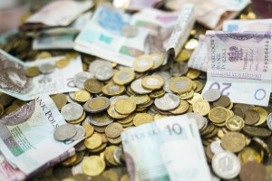 Tych monet nie noś do okienka bankowego. Polacy nie wiedzą i płacą