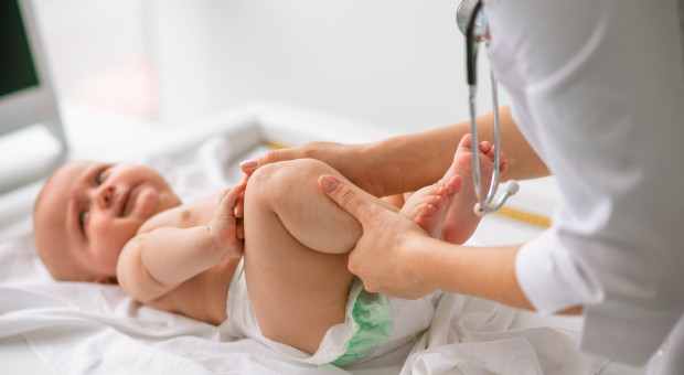 Szczepienia noworodków przyczyną konfliktu. Spór, który doprowadził do dymisji konsultantki