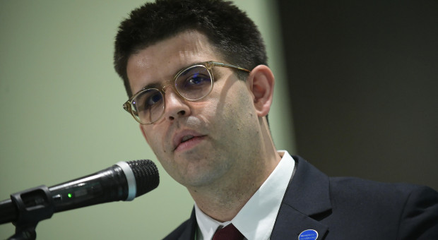 Prezydium Naczelnej Rady Lekarskiej wyraża oburzenie z powodu odwołania prof. Ewy Helwich