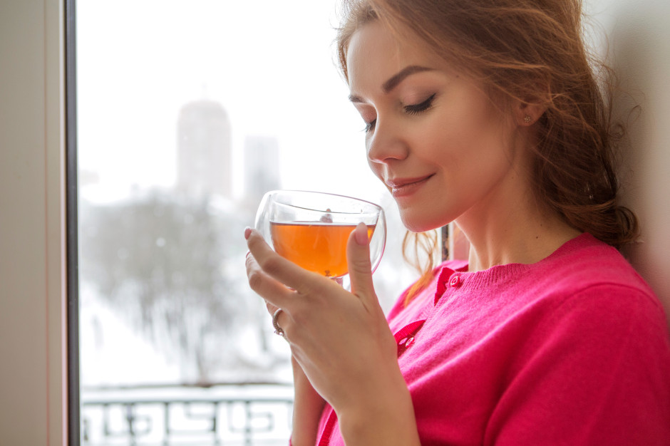 Działa jak naturalny botoks i balsam dla jelit. Wystarczy 500 ml dziennie