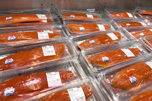 Kolejne kraje wprowadzają regulacje. W Polsce wciąż zajadamy się bez ograniczeń