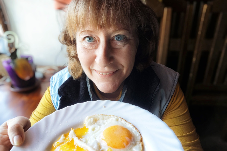 20 lat badań dało niezbite dowody: śniadanie o tej porze skraca życie