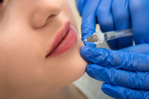 Trzęsienie ziemi w branży beauty, Mamy komentarz Ministerstwa Zdrowia i opinie prawników