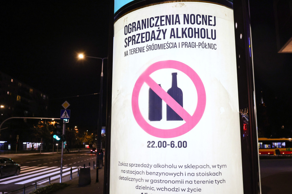 Koniec z turystyką alkoholową. Nocna prohibicja obejmie całą Warszawę, padła data