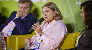 System się zmienił, ale dzieci wciąż czekają. Dlaczego praktyka nie nadąża za reformą?