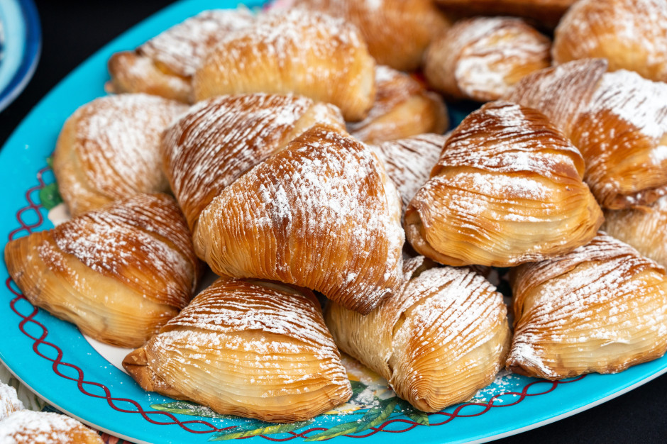 Ten błąd zwiększa ochotę na słodycze. Napady będą coraz częstsze
