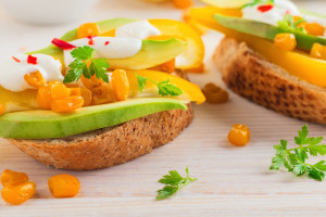 Zamiast suplementów zjedz plasterek dziennie. Ma więcej witaminy C niż 16 cytryn