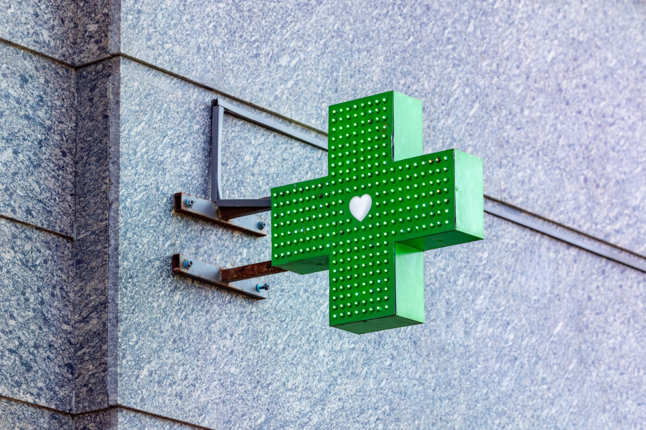 Reklama aptek do poprawki? Poszło o "wykształcenie medyczne" farmaceutów