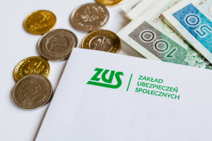 Emerytura pod lupą ZUS. Nowe limity od marca mogą zabrać część pieniędzy