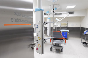 Zamieszanie wokół finansowania in vitro. Jest reakcja Ministerstwa Zdrowia