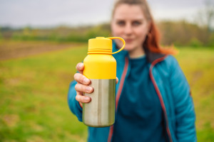 Nawadnia lepiej niż woda. Ten napój nie ma sobie równych
