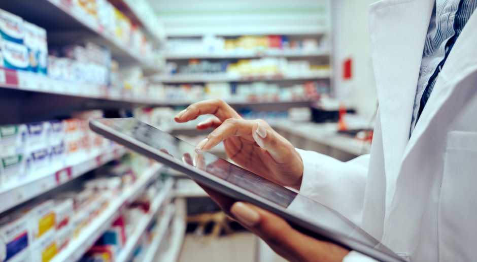 Zakaz we wszystkich aptekach. Pilny komunikat GIF