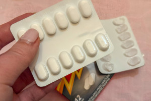 Kupisz bez recepty, ale bez pozwolenia z Polski nie wywieziesz. Farmaceutka podała listę