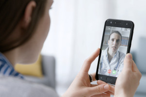 Pacjenci do testów poszukiwani. Proste kryteria, 40 minut rozmowy