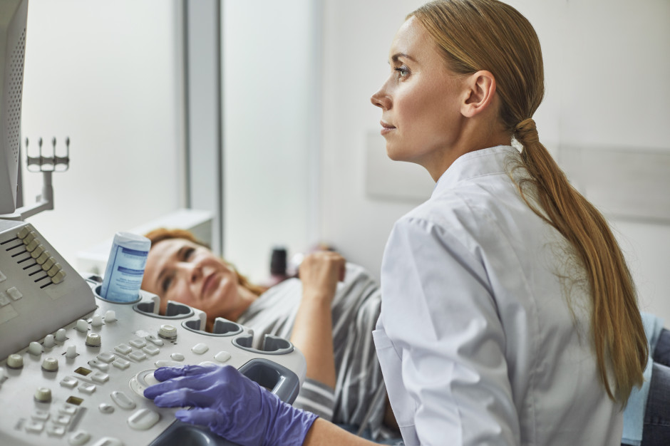 W Polsce zakazane, wyjeżdżają więc do Hiszpanii i Czech. Płacą krocie