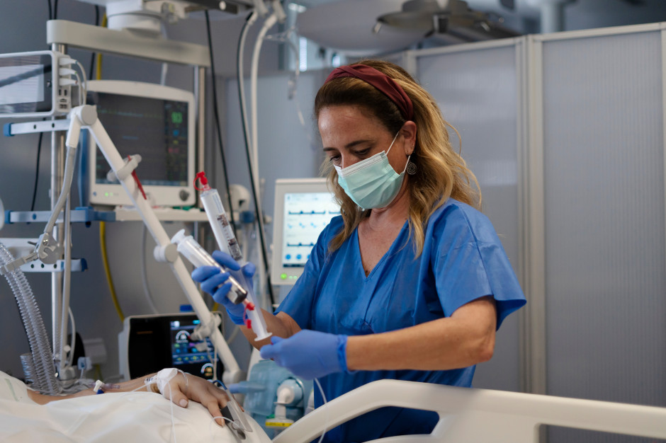 Nowotwory krwi rosną w siłę, a specjalistów brakuje. Eksperci biją na alarm