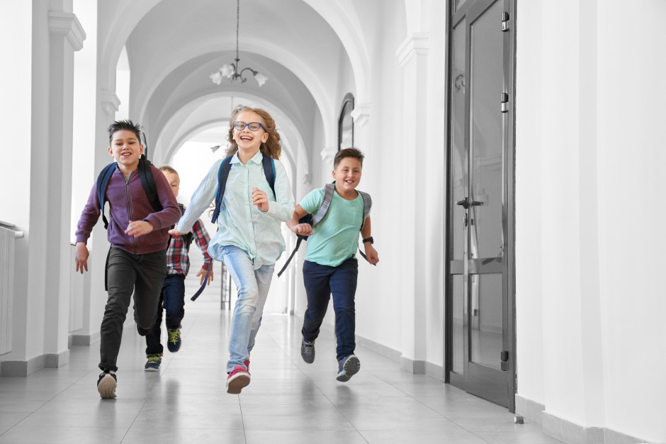 Ważne dla uczniów: w te dni nie pójdą do szkoły. MEN podało harmonogram