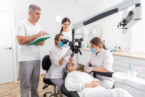 Ministerstwo Zdrowia o stażach podyplomowych w wersji ekspresowej