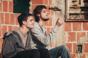 Tak marihuana miesza w pamięci. Fałszywe wspomnienia, trudności w codziennych zadaniach