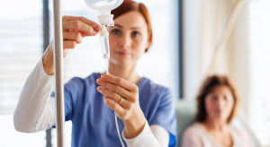 2,5 tys. pustych łóżek. "Miesięczna strata na poziomie ok. 1 mln zł"