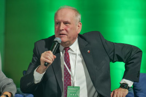 Finansowanie, deregulacja, szarlataneria. Gorąca debata na otwarcie HCC 2026