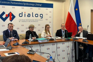 Wiemy, co z zamrożeniem płac medyków od 1 lipca. Kilkugodzinne rozmowy i krok wstecz Ministerstwa Zdrowia