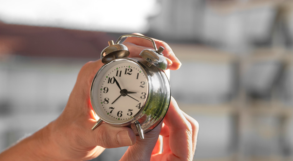 Zmieniamy czas z zimowego na letni. Ekspert: doprowadzi do rozbieżności