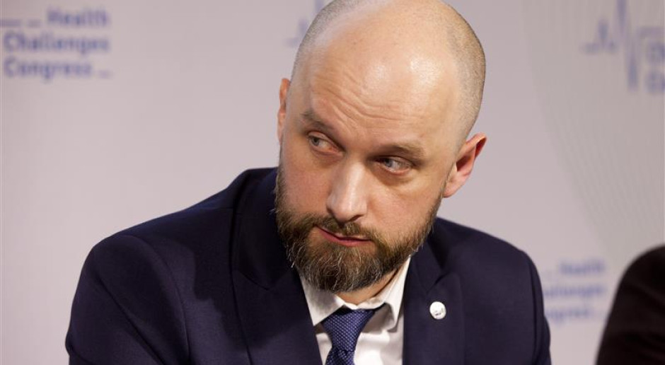 Burza wokół aptek. GIF: ryzyko dla państwa, groźne dla pacjentów