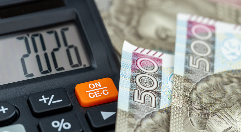 7000 zł albo 3000 zł mniej. Jeden szczegół decyduje o wypłacie