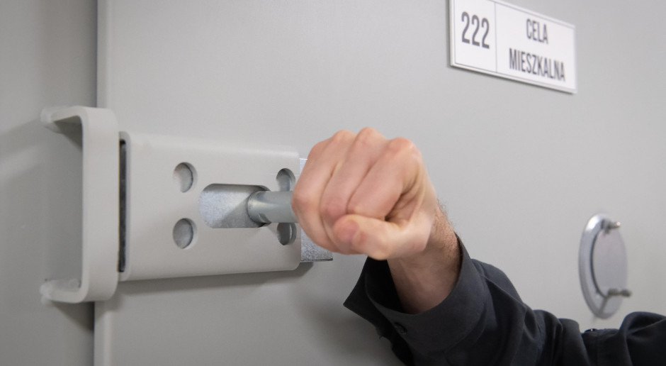 12 400 zł miesięcznie. Areszty i więzienia szukają pracowników