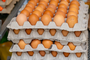 Kontrole jaj w całej Polsce. Już wiadomo: tak oszukują nas producenci