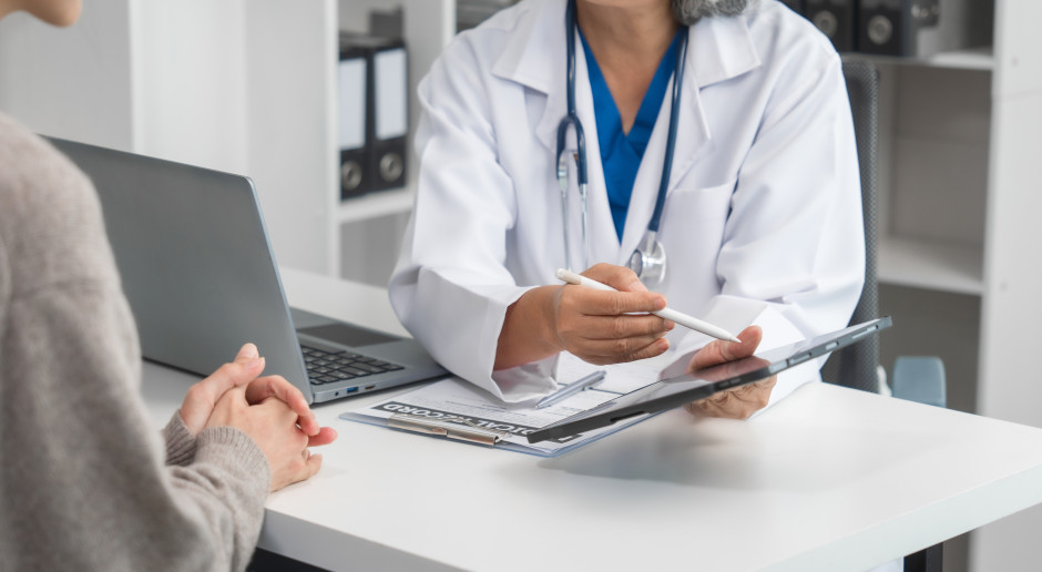 Ubezpieczenie zdrowotne transgraniczne. Projekt wrócił z konsultacji