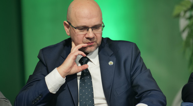 Wreszcie doczekamy się Lex Szarlatan? Projekt trafi pod obrady rządu