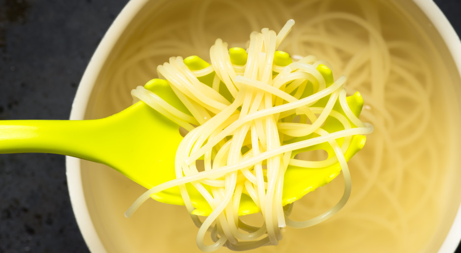 Trująca łyżka w kuchni? GIS ostrzega: nie używaj