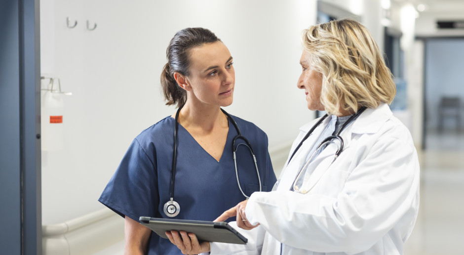 NFZ tnie pieniądze na badania, pacjentów przybywa. Są nowe dane