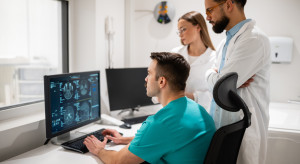 1,7 mln pacjentów odczuje zmiany. 16 kwietnia: rząd szykuje nowe otwarcie w leczeniu nowotworów