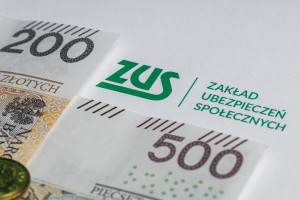 Te osoby muszą zwrócić pieniądze do ZUS. 13. emerytura do oddania
