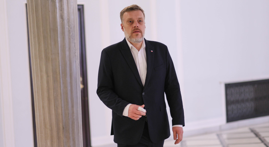 32 godziny pracy i emerytura po 35 latach. Zandberg o zmianach