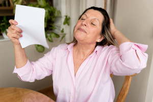 Kobiety wydają krocie, lekarze biją na alarm. „Przychodzą i mówią, że nie działa”